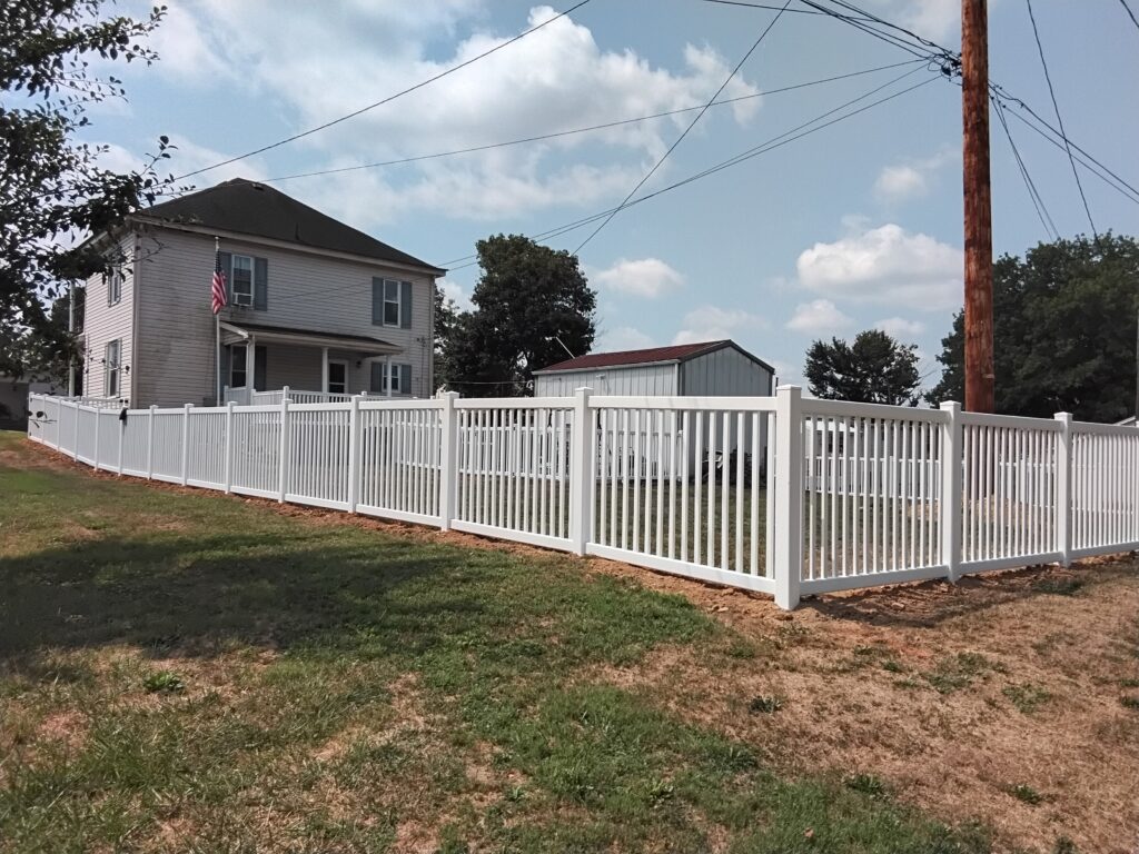 Vinyl Fence installed by Swiss Valley Fence in Granville, Ohio