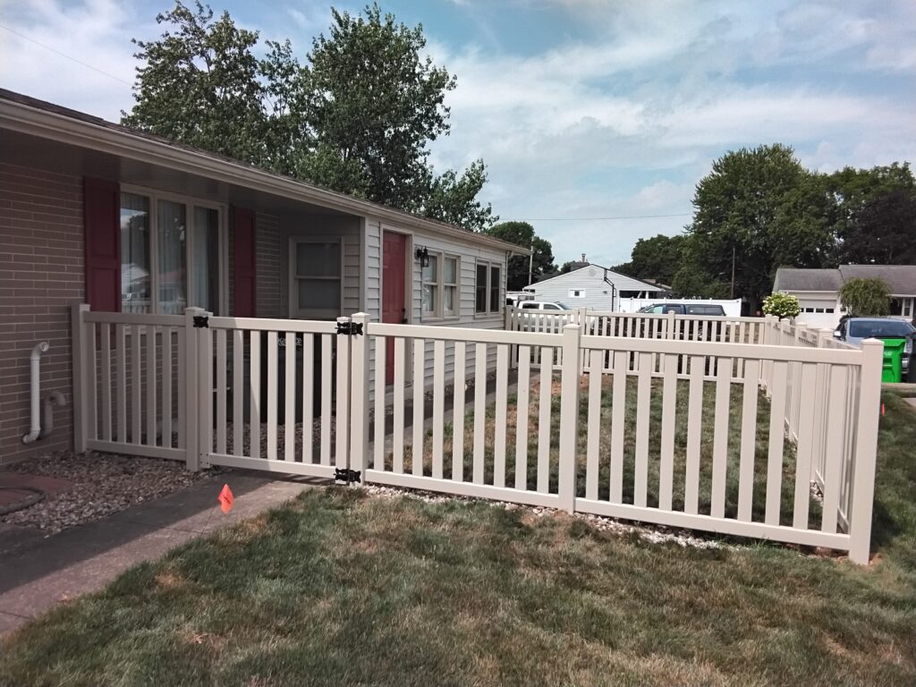 Vinyl Picket Fence, Installed By Swiss Valley Fence. Hemlock