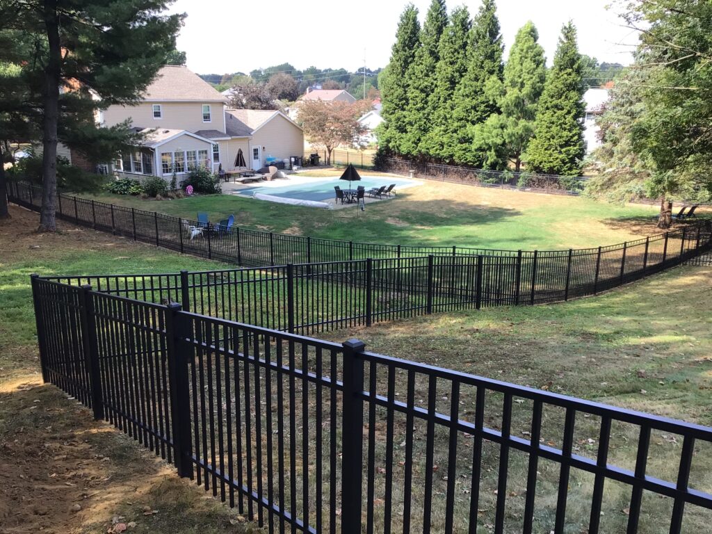 Aluminum Fence installed by Swiss Valley Fence. Chandlersville Ohio.