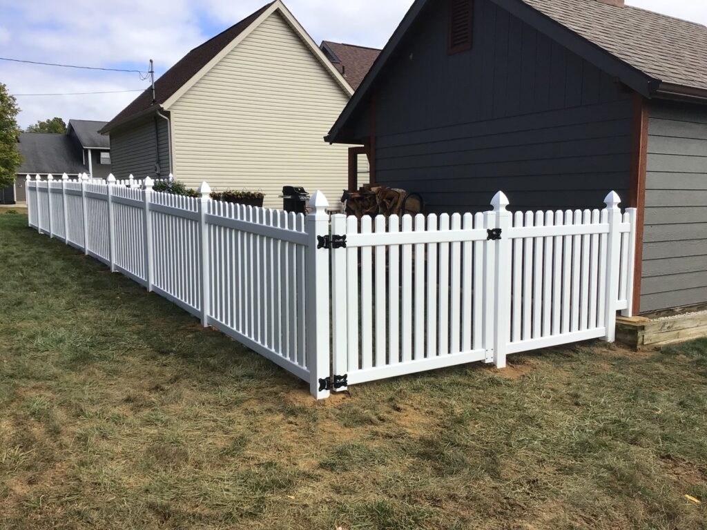 Vinyl Picket Fence, installed by Swiss Valley Fence. Glen Dale West Virginia.
