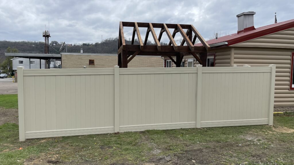Vinyl Privacy Fence. Installed by Swiss Valley Fence. Carbon Hill Ohio.