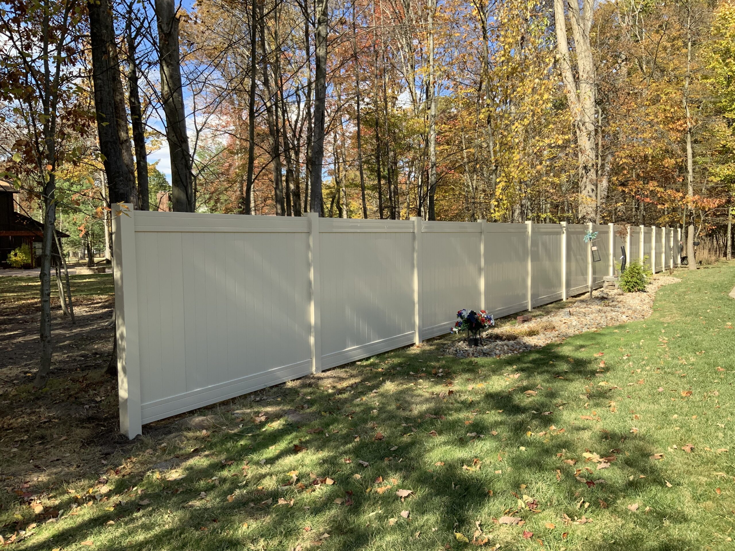 Vinyl Privacy Fence, installed by Swiss Valley Fence. Canton Ohio.